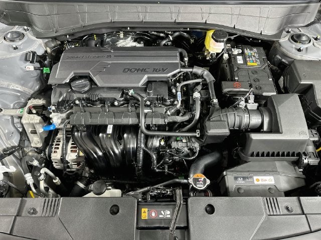 2027 Hyundai Kona SE FWD