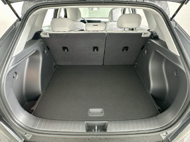 2027 Hyundai Kona SE FWD