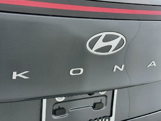 2027 Hyundai Kona SE FWD