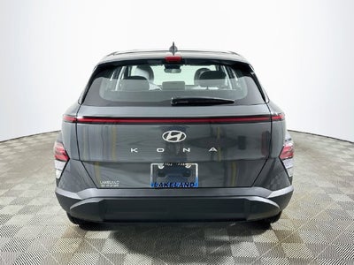 2027 Hyundai Kona SE FWD