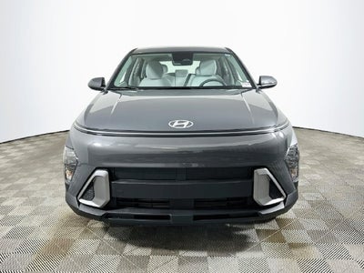 2027 Hyundai Kona SE FWD