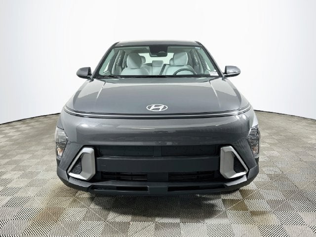 2027 Hyundai Kona SE FWD