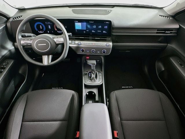 2027 Hyundai Kona SE FWD