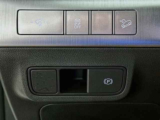 2027 Hyundai Kona SE FWD