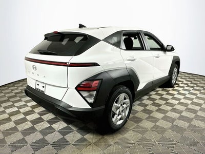2027 Hyundai Kona SE FWD