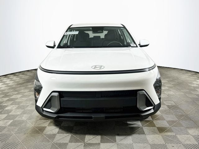 2027 Hyundai Kona SE FWD