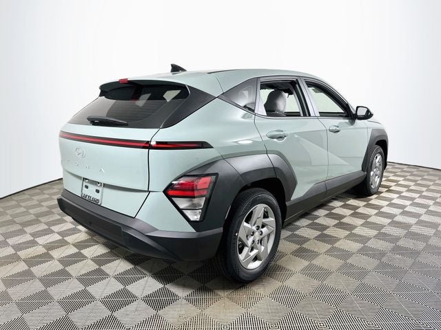 2027 Hyundai Kona SE FWD