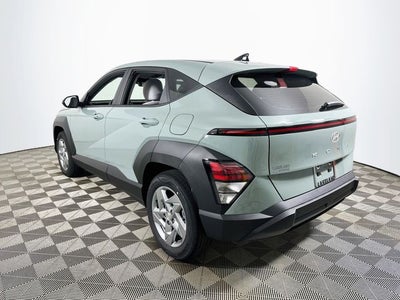2027 Hyundai Kona SE FWD