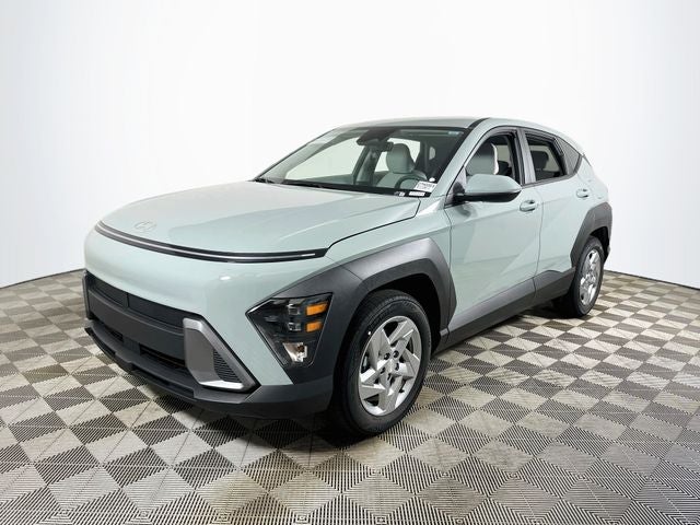 2027 Hyundai Kona SE FWD