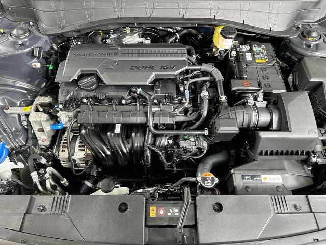 2027 Hyundai Kona SE FWD