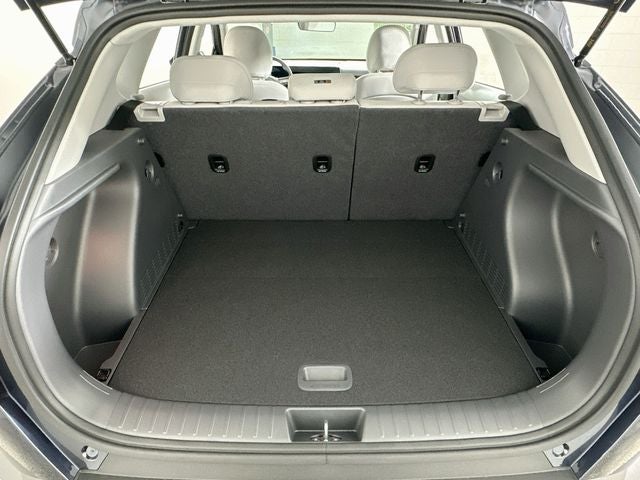 2027 Hyundai Kona SE FWD