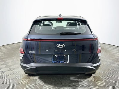 2027 Hyundai Kona SE FWD