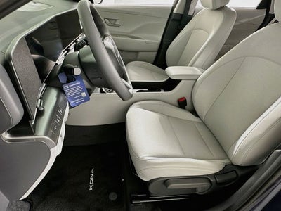 2027 Hyundai Kona SE FWD