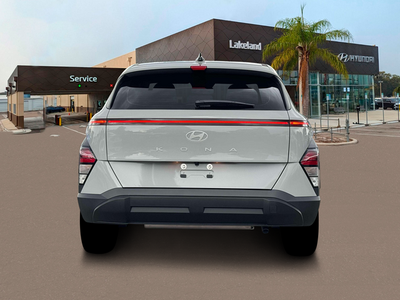 2026 Hyundai Kona SE FWD