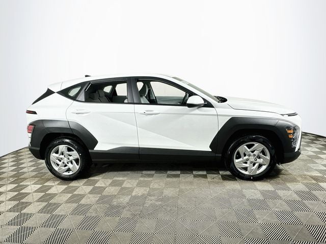 2027 Hyundai Kona SE FWD