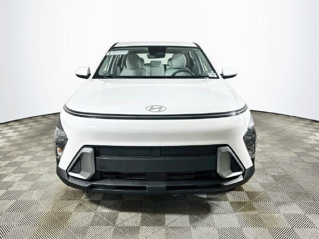 2027 Hyundai Kona SE FWD