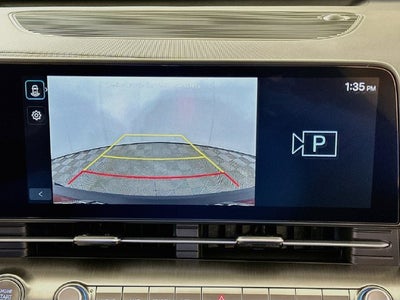 2027 Hyundai Kona SE FWD