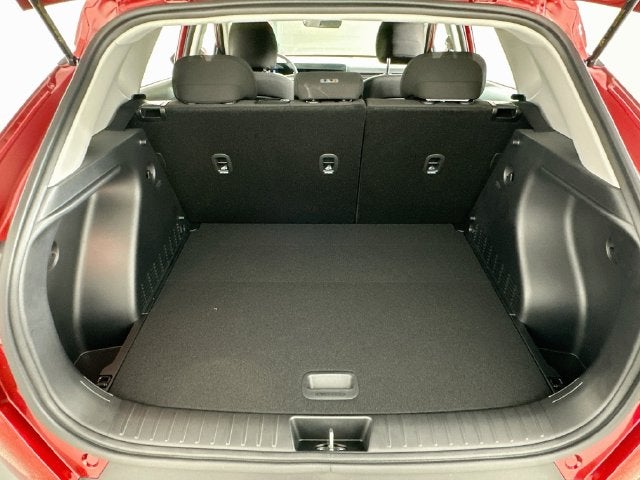 2027 Hyundai Kona SE FWD