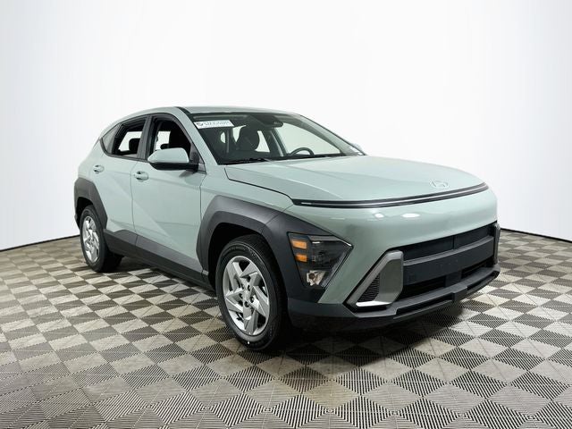 2027 Hyundai Kona SE FWD
