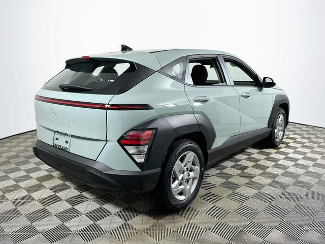2027 Hyundai Kona SE FWD