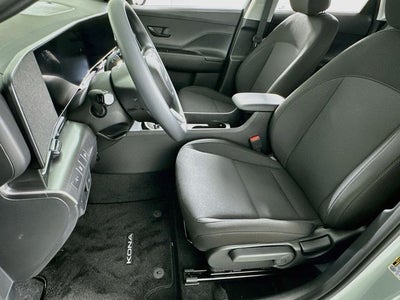 2027 Hyundai Kona SE FWD