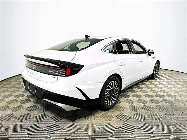 2025 Hyundai Sonata Hybrid SEL