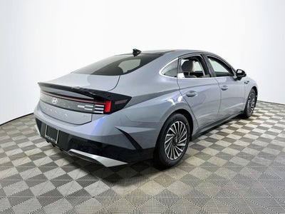 2026 Hyundai Sonata Hybrid SEL