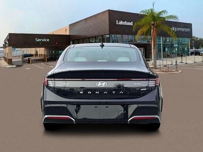 2026 Hyundai Sonata Hybrid Limited