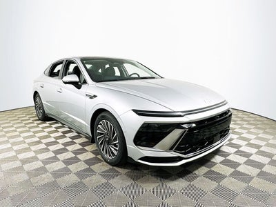 2025 Hyundai Sonata Hybrid Limited