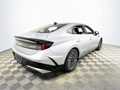 2025 Hyundai Sonata Hybrid Limited