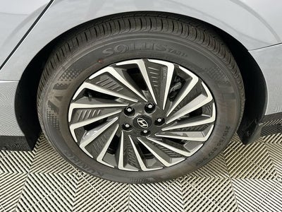 2026 Hyundai Sonata Hybrid Limited