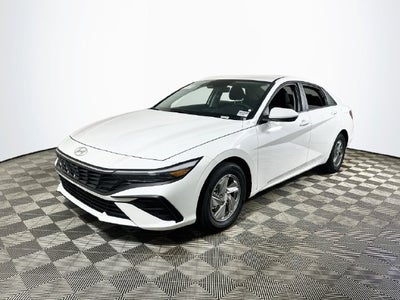 2026 Hyundai Elantra SE