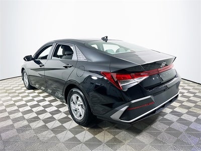 2026 Hyundai Elantra SE