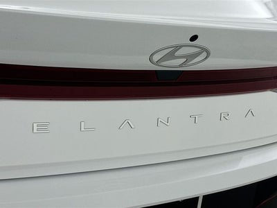 2026 Hyundai Elantra SE