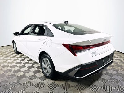 2026 Hyundai Elantra SE