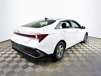 2026 Hyundai Elantra SE