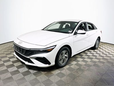 2026 Hyundai Elantra SE