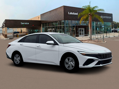2026 Hyundai Elantra SE