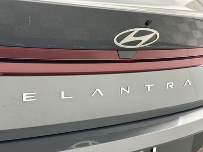 2026 Hyundai Elantra SE