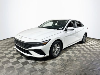 2026 Hyundai Elantra SE