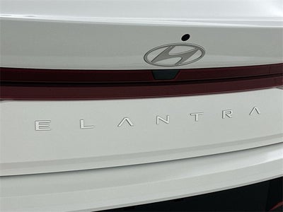 2026 Hyundai Elantra SE