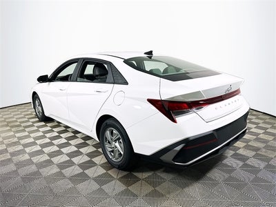 2026 Hyundai Elantra SE