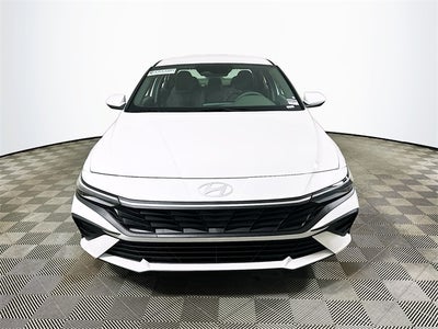 2026 Hyundai Elantra SE