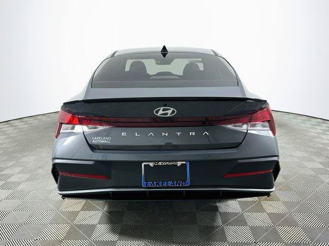 2026 Hyundai Elantra SEL Sport Plus