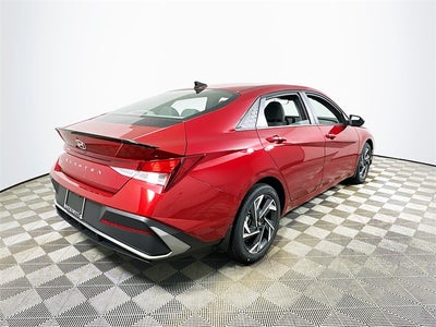 2025 Hyundai Elantra SEL Sport