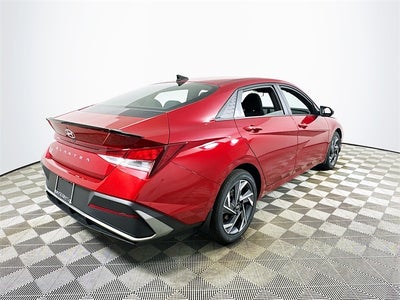 2025 Hyundai Elantra SEL Sport