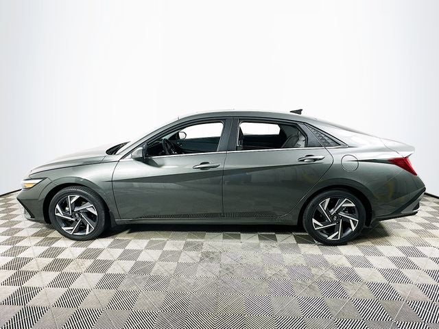 2026 Hyundai Elantra Hybrid Limited