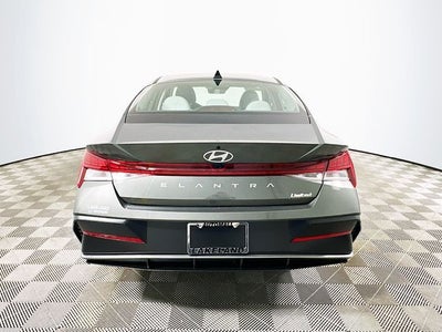 2025 Hyundai Elantra Limited