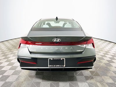 2025 Hyundai Elantra Limited