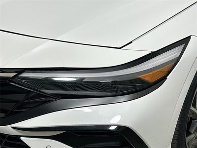 2024 Hyundai Elantra Limited